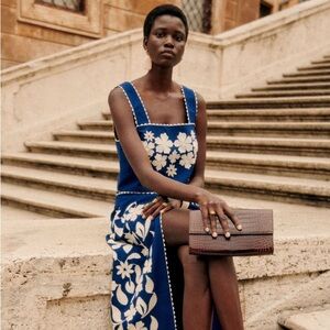 Sezane Blue Floral top 🇫🇷